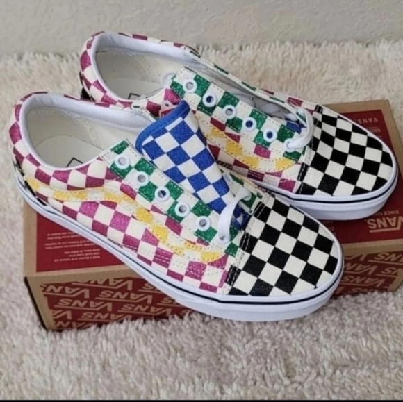 Vans Multi-color Checkerboard Sneaker - Picture 4 of 10